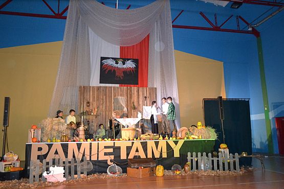 Grafika #0: 100-lecie odzyskania niepodległości - Wieczornica