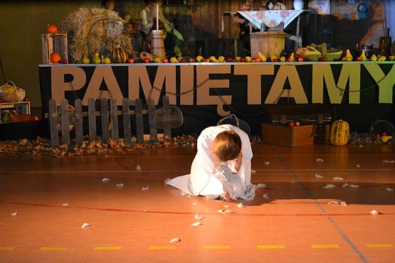 Grafika #8: 100-lecie odzyskania niepodległości - Wieczornica