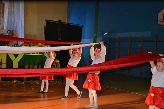 Grafika #16: 100-lecie odzyskania niepodległości - Wieczornica