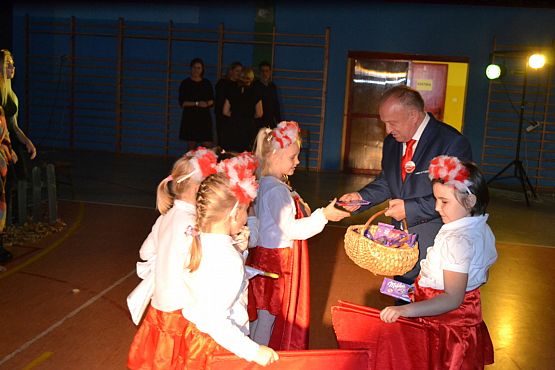 Grafika #29: 100-lecie odzyskania niepodległości - Wieczornica