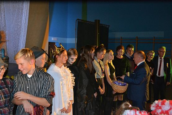 Grafika #32: 100-lecie odzyskania niepodległości - Wieczornica