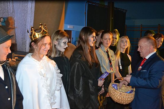 Grafika #33: 100-lecie odzyskania niepodległości - Wieczornica