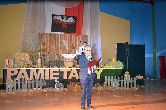 Grafika #39: 100-lecie odzyskania niepodległości - Wieczornica