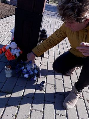 Grafika #0: Dzień zadumy w przedszkolu