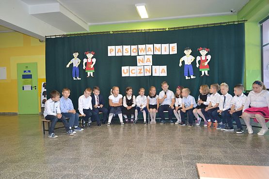 Grafika #2: JESTEŚMY JUŻ UCZNIAMI…