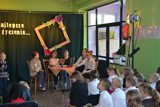 Grafika #1: Dzień Edukacji Narodowej