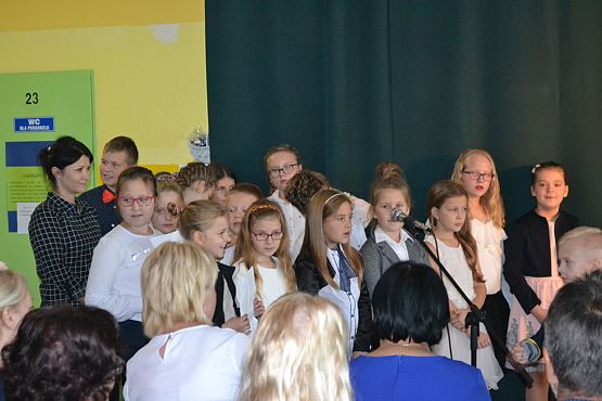 Grafika #3: Dzień Edukacji Narodowej