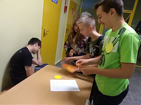 Grafika #16: Światowy Dzień Uśmiechu