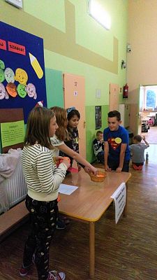 Grafika #21: Światowy Dzień Uśmiechu