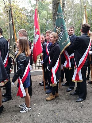 Grafika #0: Uroczystości patriotyczno-religijne w Krepie Kaszubskiej.