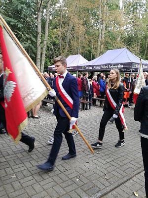 Grafika #5: Uroczystości patriotyczno-religijne w Krepie Kaszubskiej.