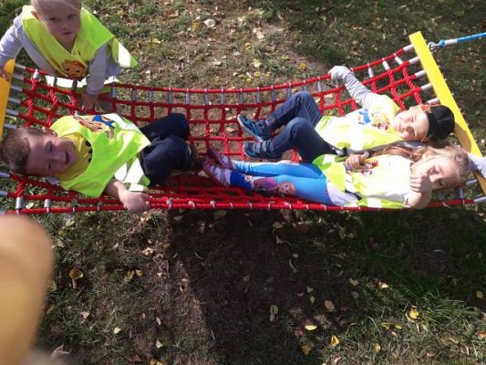 Grafika #16: PIERWSZA WSPÓLNA WYCIECZKA MINIONKÓW