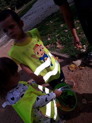 Grafika #2: PIERWSZA WSPÓLNA WYCIECZKA MINIONKÓW