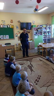 Grafika #4: Spotkanie z dzielnicowym Komendy Powiatowej Policji w Lęborku