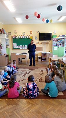 Grafika #2: Spotkanie z dzielnicowym Komendy Powiatowej Policji w Lęborku