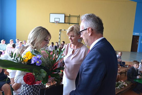 Grafika #4: Zakończenie roku szkolnego 2017/2018