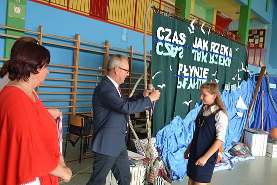 Grafika #27: Zakończenie roku szkolnego 2017/2018