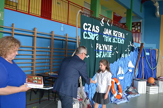 Grafika #37: Zakończenie roku szkolnego 2017/2018