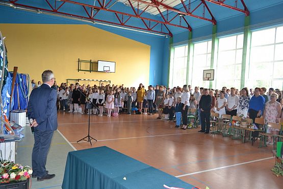 Grafika #48: Zakończenie roku szkolnego 2017/2018