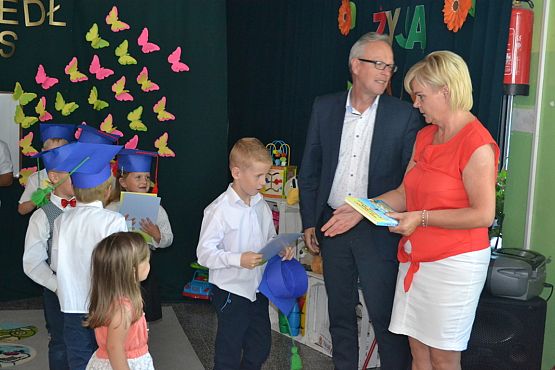 Grafika #42: Zakończenie roku przedszkolnego grupy Jeżyki