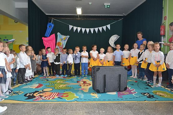 Grafika #14: Zakończenie roku przedszkolnego grup Pszczółki i Smerfy