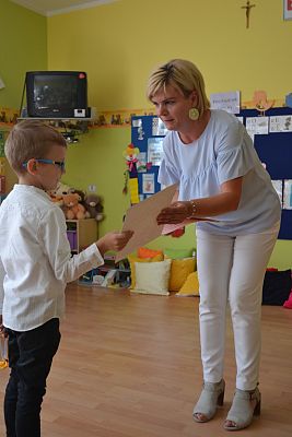 Grafika #22: Zakończenie roku przedszkolnego grup Pszczółki i Smerfy