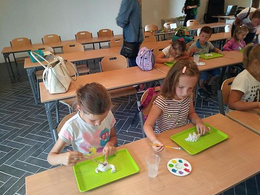 Grafika #3: Wycieczka do Parku Ewolucji w Sławutówku