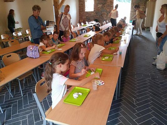 Grafika #11: Wycieczka do Parku Ewolucji w Sławutówku