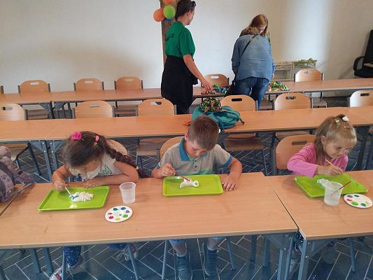 Grafika #18: Wycieczka do Parku Ewolucji w Sławutówku