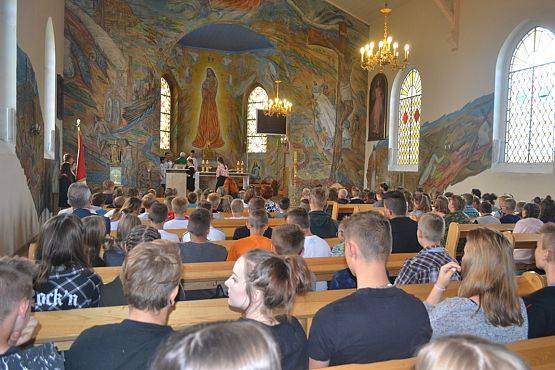 Grafika #4: MSZA ŚWIĘTA NA ZAKOŃCZENIE ROKU SZKOLNEGO 2017/2018