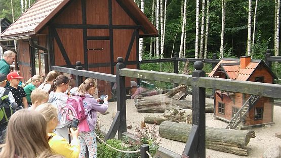 Grafika #28: Wycieczka do Doliny Charlotty klas trzecich