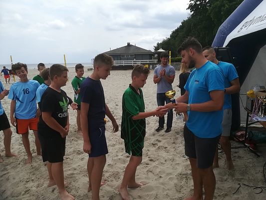 Grafika #12: Uczniowie naszej szkoły zdobyli brązowy medal w siatkówce plażowej !!!!!