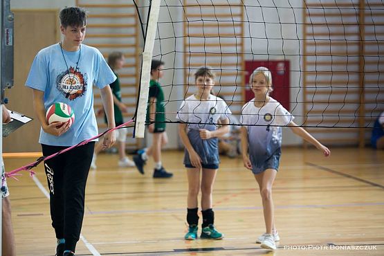 Grafika #19: VI Ogólnopolski Turniej Minipiłki Siatkowej Dziewcząt i Chłopców Komputronik Cup 2018
