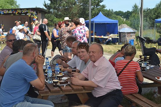 Grafika #4: III PIKNIK SPORTOWO-RODZINNY W ŁEBIENIU