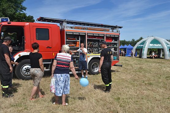 Grafika #5: III PIKNIK SPORTOWO-RODZINNY W ŁEBIENIU