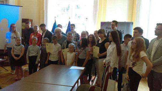 Grafika #7: Rozstrzygnięcie Powiatowego konkursu plastycznego "Termomodernizacja budynków użyteczności publicznej na obszarze MOF Lębork"