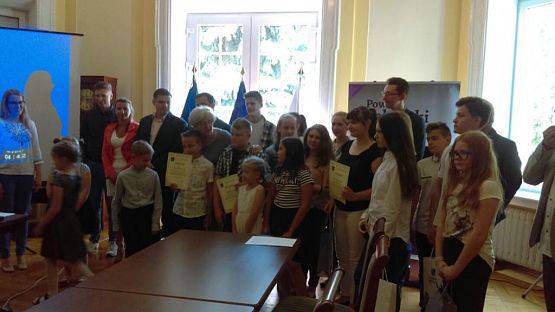 Grafika #9: Rozstrzygnięcie Powiatowego konkursu plastycznego "Termomodernizacja budynków użyteczności publicznej na obszarze MOF Lębork"