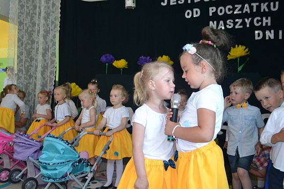 Grafika #5: Dzień Mamy i Taty w Przedszkolu