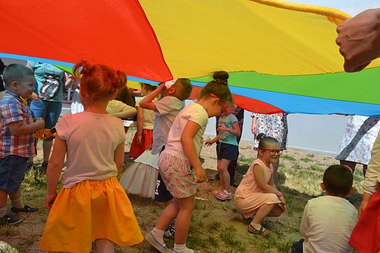 Grafika #44: Dzień Mamy i Taty w Przedszkolu