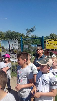 Grafika #2: Wizyta w Schronisku dla Bezdomnych Zwierząt OTOZ Animals w Dąbrówce