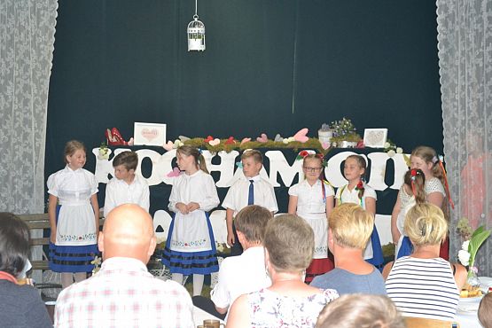 Grafika #1: Dzień Mamy i Taty