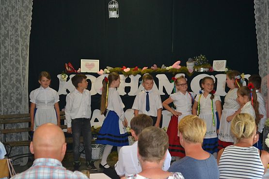 Grafika #2: Dzień Mamy i Taty