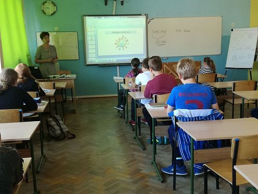 Grafika #0: Zajęcia o prawach dziecka w klasie VI