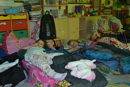 Grafika #0: Nocka w Przedszkolu