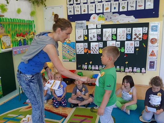 Grafika #8: SPRINTEM DO MARATONU