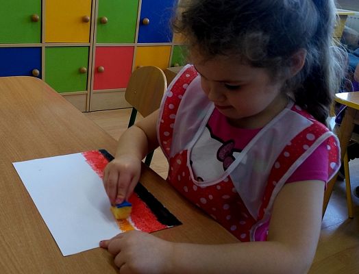 Grafika #2: "Zwierzęta kuli ziemskiej"