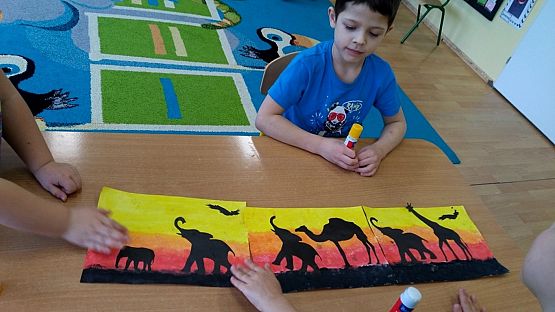 Grafika #6: "Zwierzęta kuli ziemskiej"