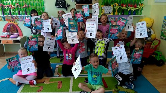 Grafika #21: "Zwierzęta kuli ziemskiej"