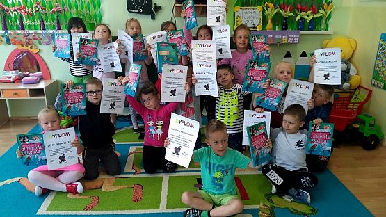 Grafika #0: "Zwierzęta kuli ziemskiej"