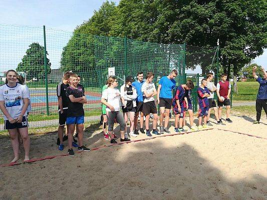 Grafika #1: Gminne zawody w siatkówce plażowej